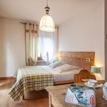 Maison Le Champ B&B Questa Casa Non E Un Albergo La Salle Εξωτερικό φωτογραφία