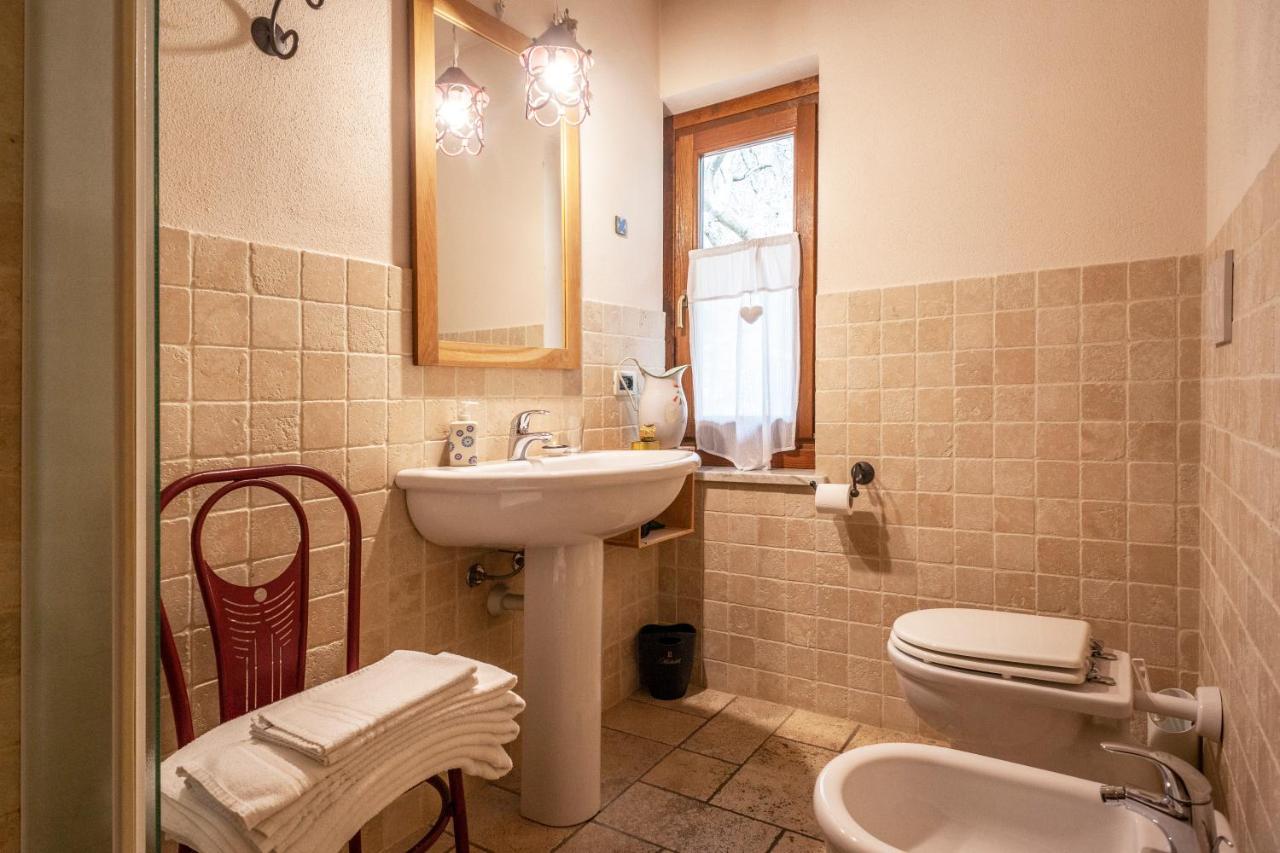 Maison Le Champ B&B Questa Casa Non E Un Albergo La Salle Εξωτερικό φωτογραφία